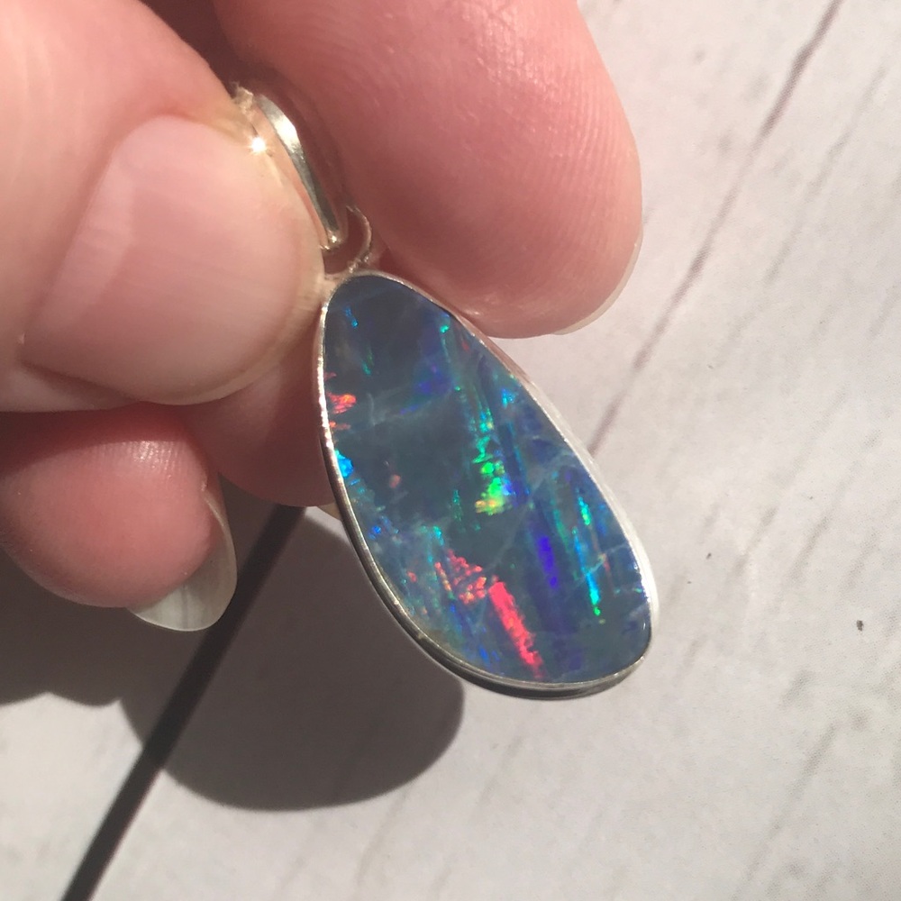 Gorgeous Australian fire opal pendant with chain